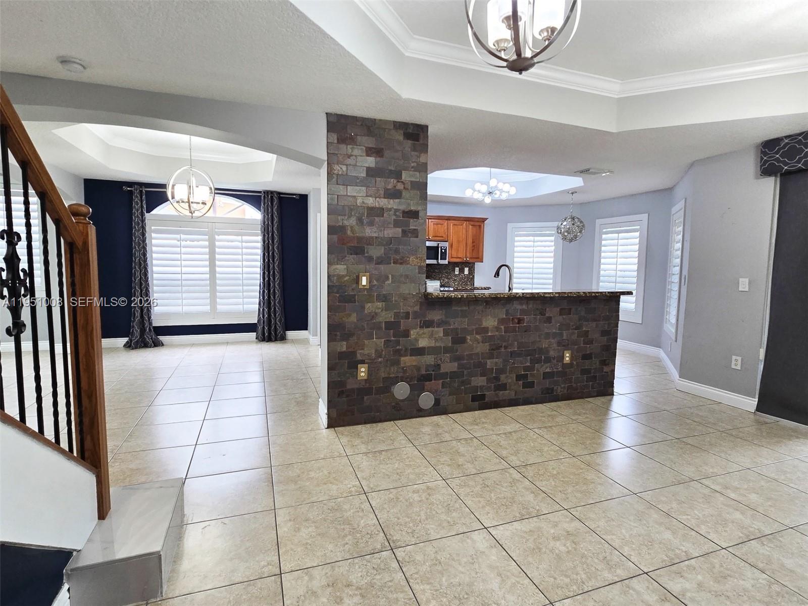 15281 Southwest 26th Terrace Miami, FL 33185 - Photo 10 of 40