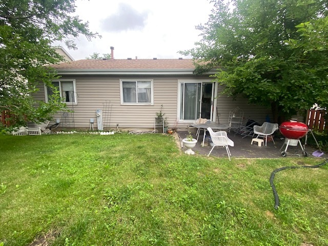 761 Laguna Road Crystal Lake, IL 60014 - Photo 15 of 16 Gallery Image 15