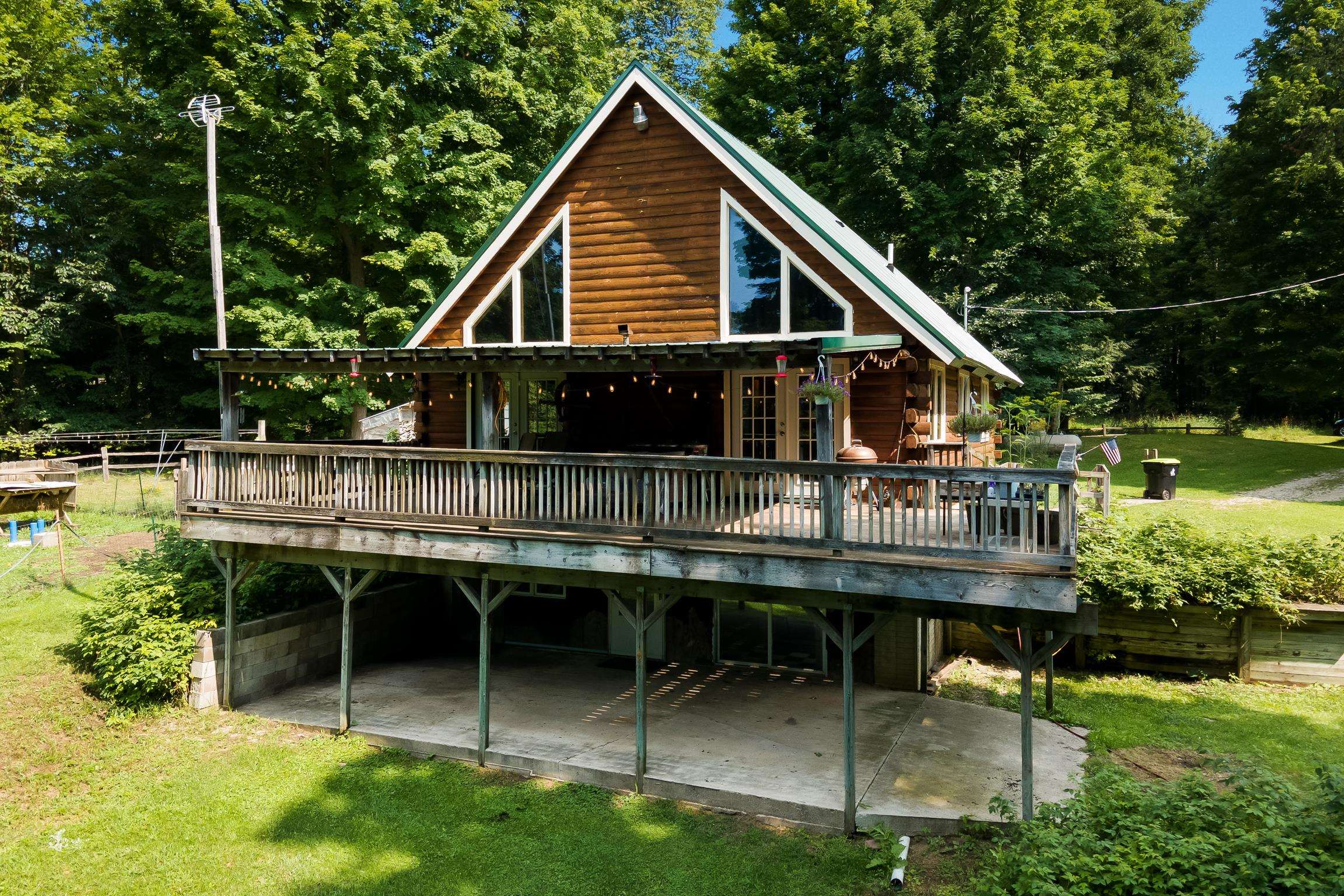 561 Hunter Ridge Marion, MI 49665 - Photo 29 of 31