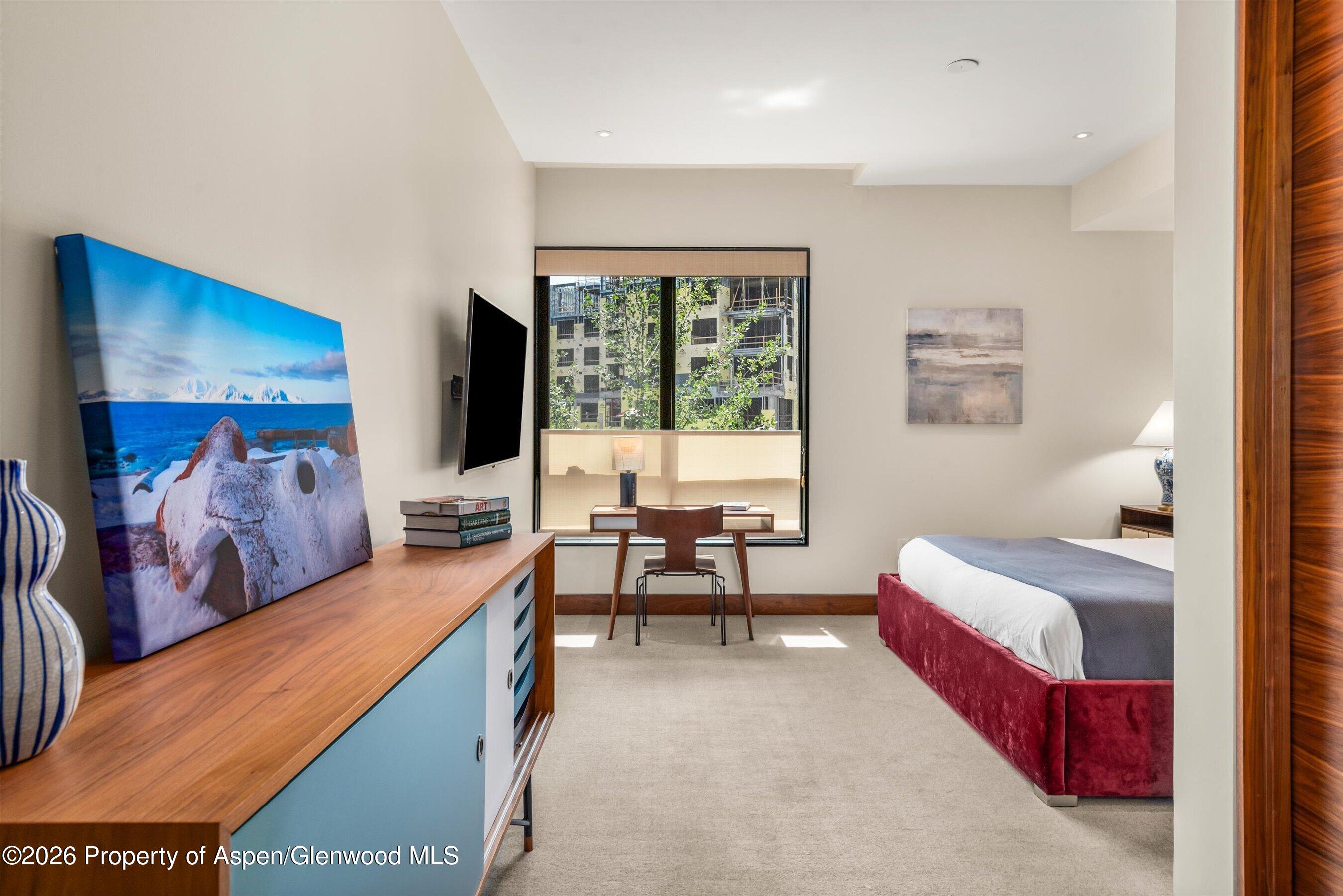77 Wood Road, Unit 404 EAST Snowmass Village, CO 81615 - Photo 13 of 27 Primary Bedroom Suite