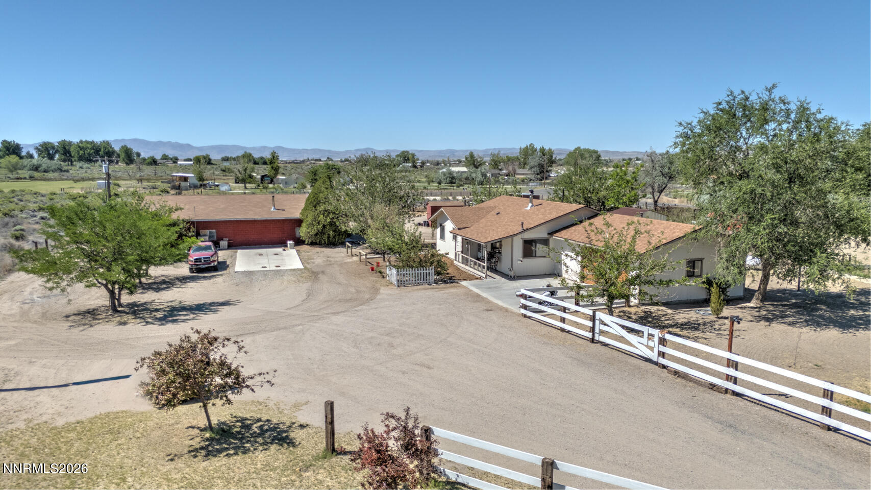 5155 Candee Lane Fallon, NV 89406 - Photo 2 of 30 2 2