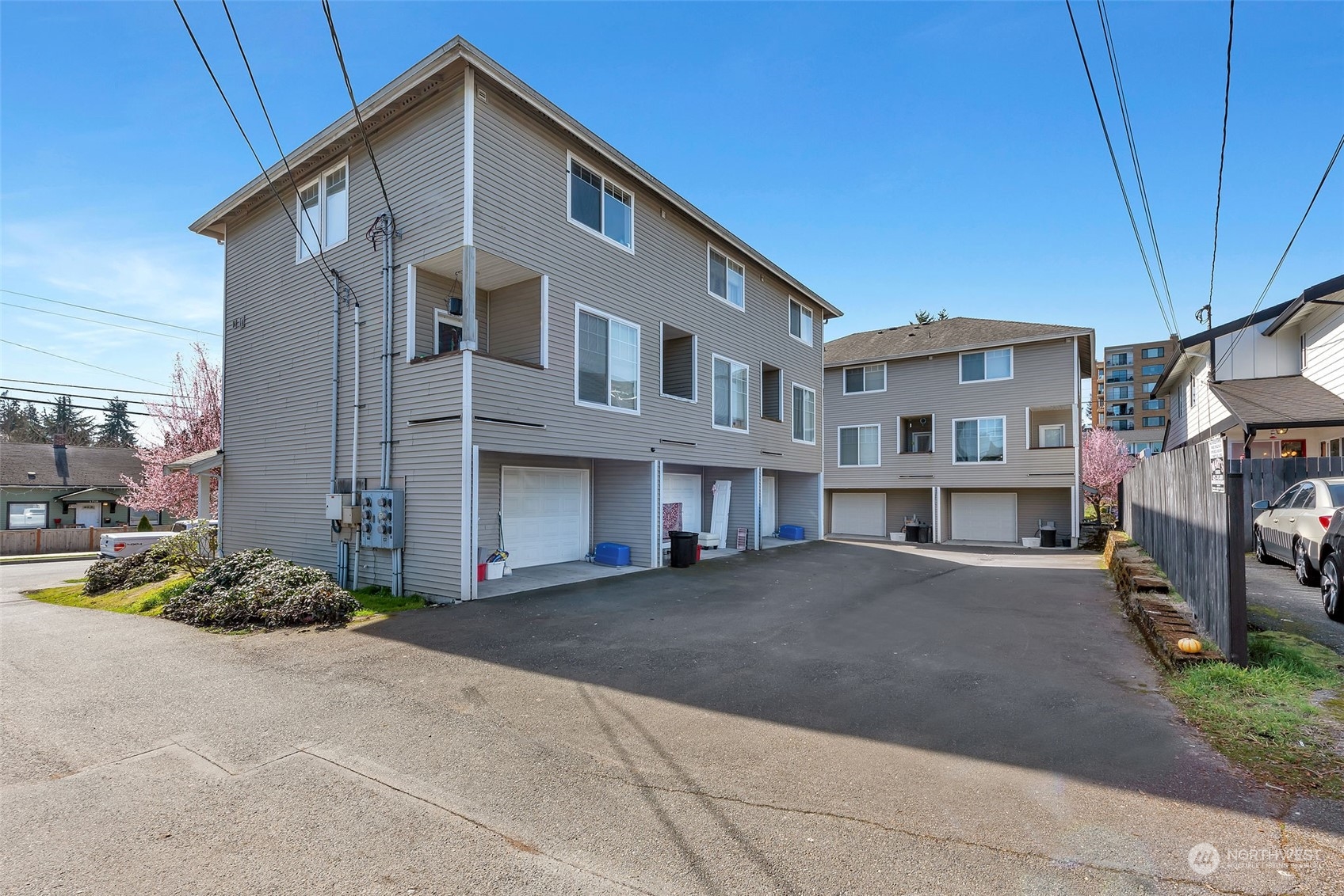 3429 Wetmore Avenue Everett, WA 98201 - Photo 3 of 19 a front view of a house with a yard