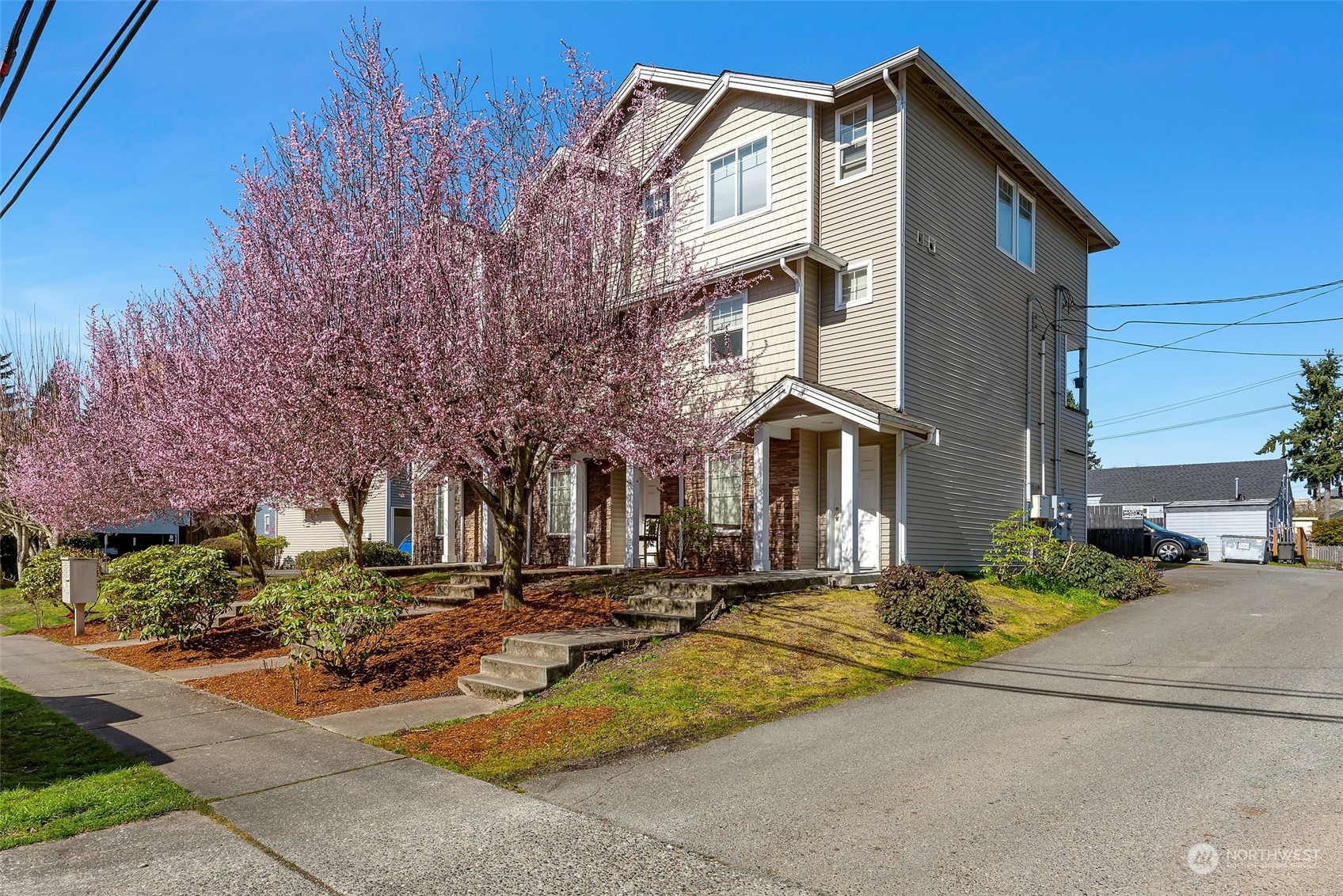 3429 Wetmore Avenue Everett, WA 98201 - Photo 6 of 19 a front view of a building with street view