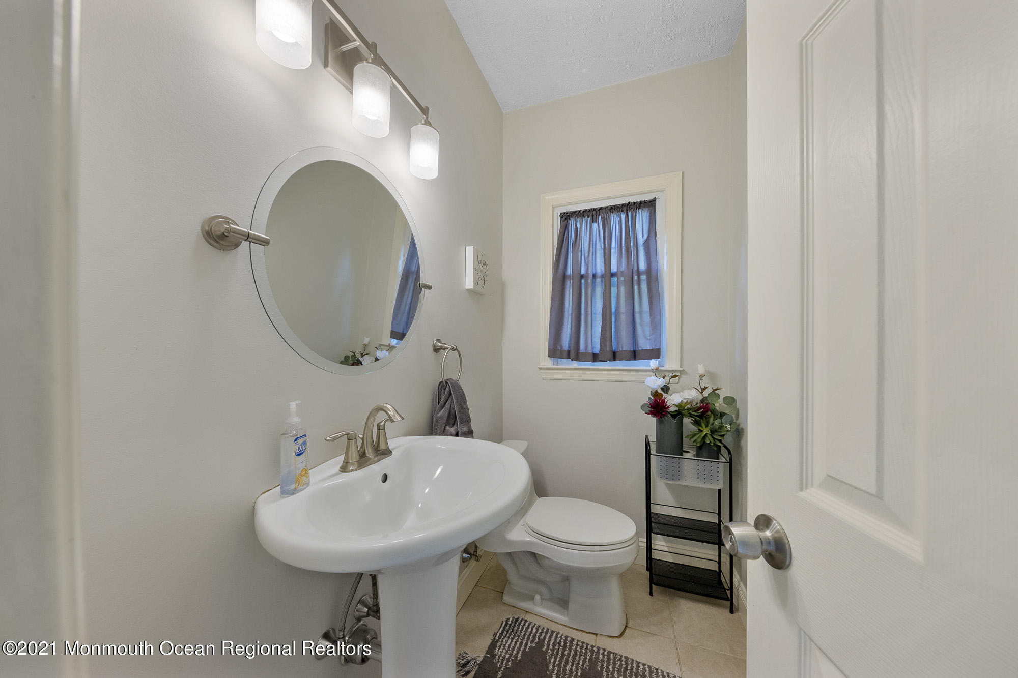771 Middletown-Lincroft Road, Unit R Middletown, NJ 07748 - Photo 19 of 50 19
