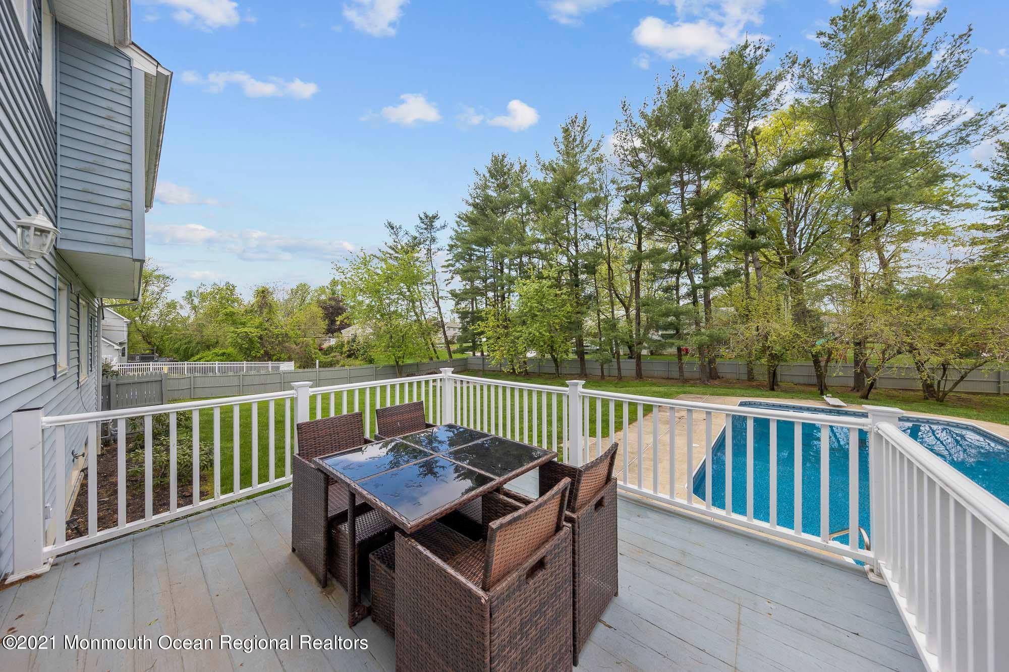 771 Middletown-Lincroft Road, Unit R Middletown, NJ 07748 - Photo 5 of 50 5