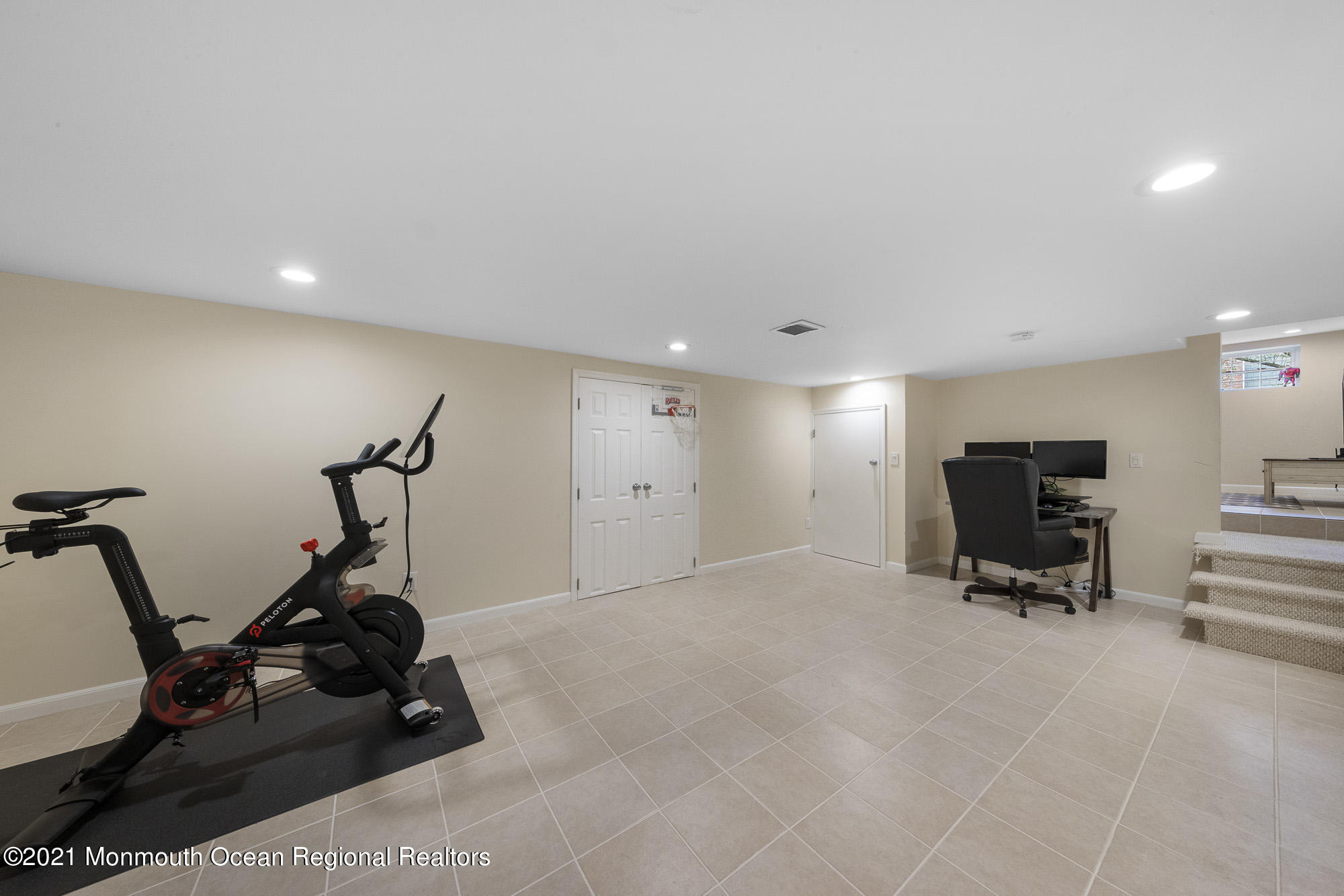 771 Middletown-Lincroft Road, Unit R Middletown, NJ 07748 - Photo 47 of 50 49