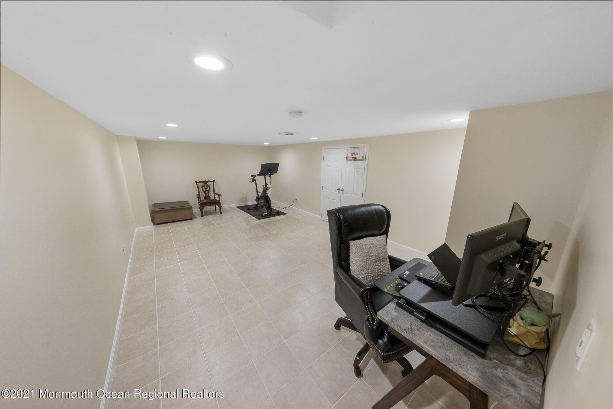 771 Middletown-Lincroft Road, Unit R Middletown, NJ 07748 - Photo 48 of 50 50