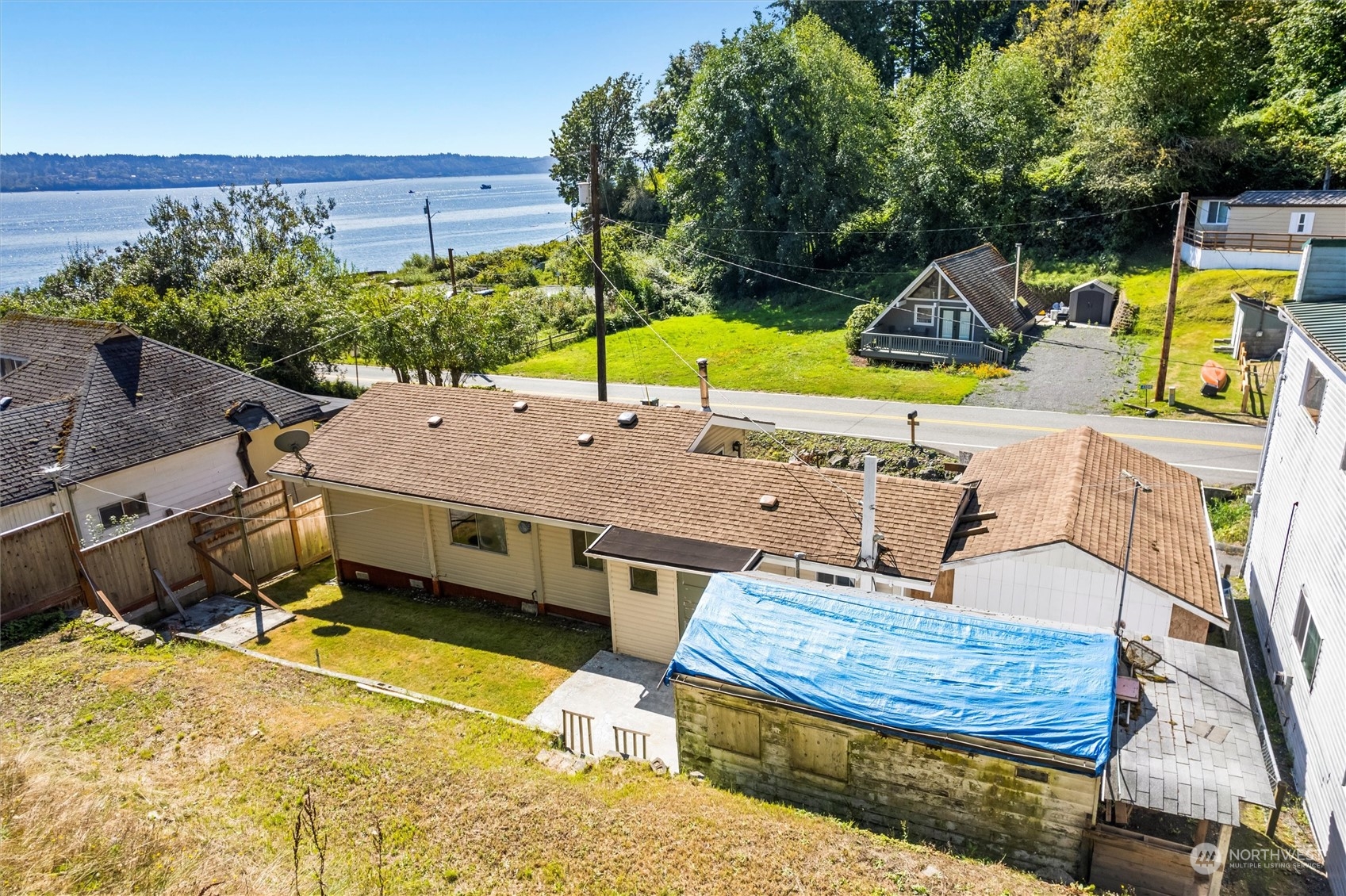 4739 Glendale Road Clinton, WA 98236 - Photo 18 of 24 Gallery Image 18