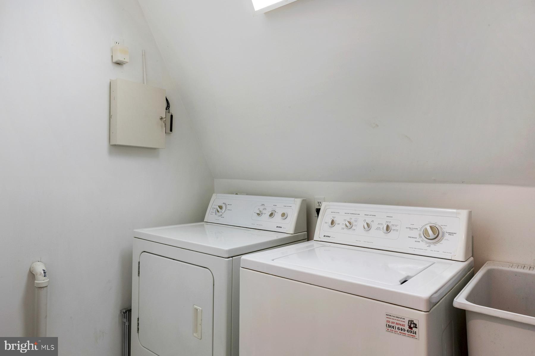3057 Rundelac Road Annapolis, MD 21403 - Photo 47 of 61 Upper level has a laundry center