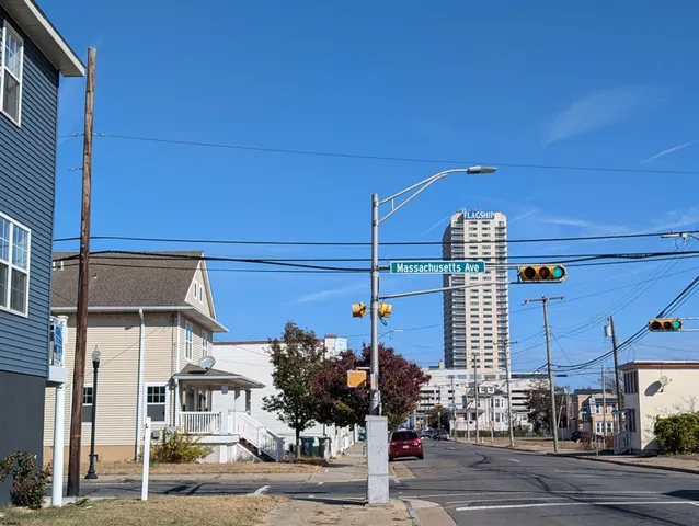 $549,999 | 100 North Massachusetts Avenue, Atlantic City, NJ 08401