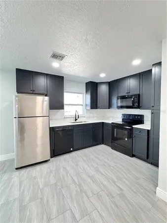 $2,200 | 607 Alabama Avenue, St. Cloud, FL 34769