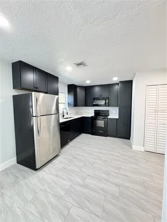 $2,200 | 607 Alabama Avenue, St. Cloud, FL 34769