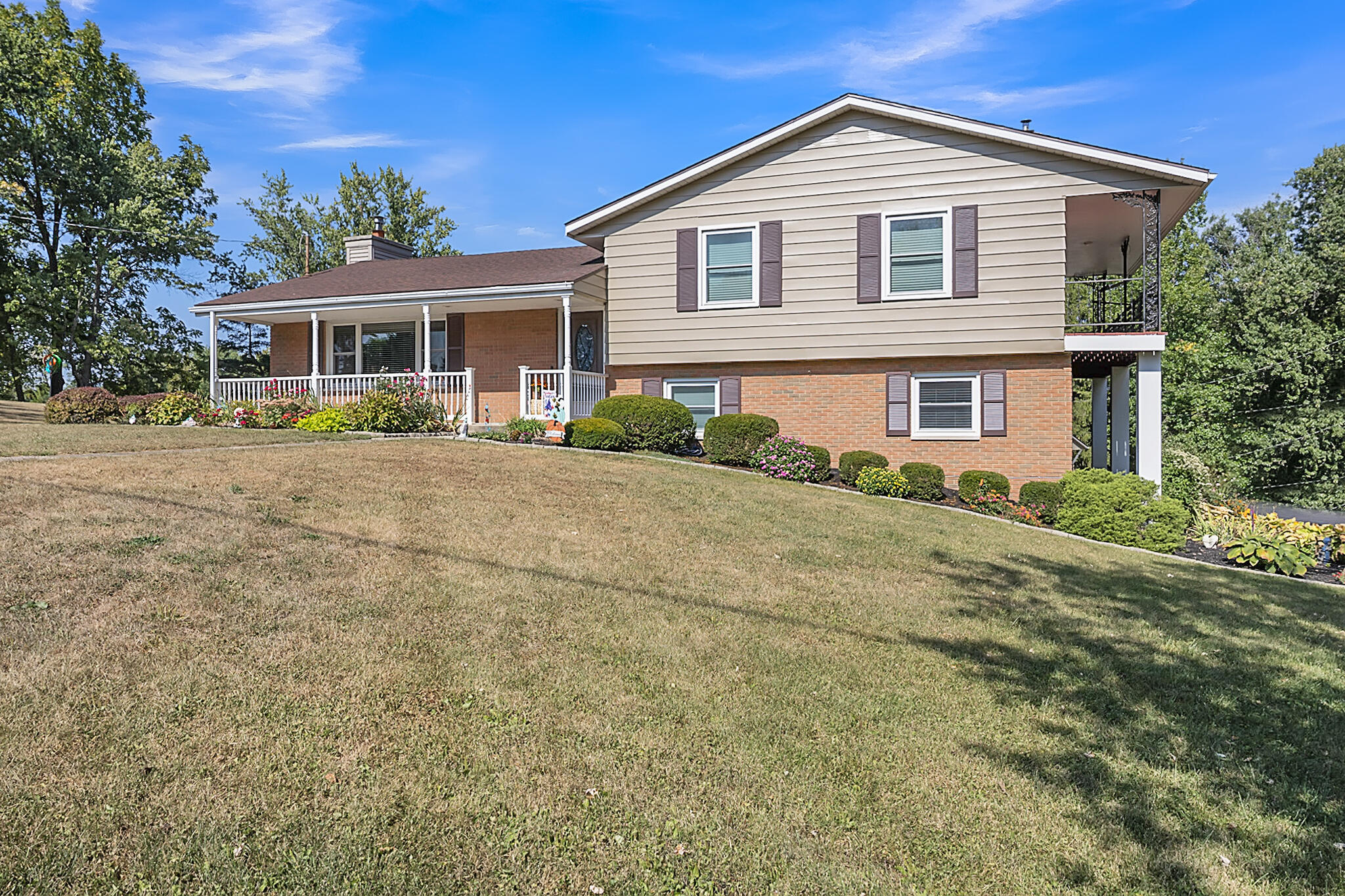 1480 Shrine Road Springfield, OH 45504 - Photo 2 of 35