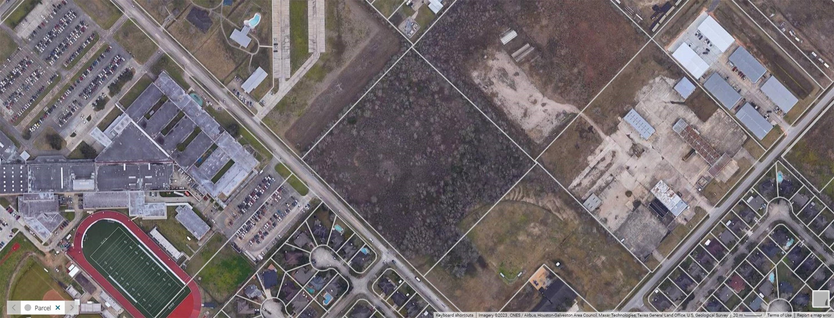 15511 Hope Village Road Friendswood, TX 77546 - Photo 5 of 8 a view of a pathway of a building