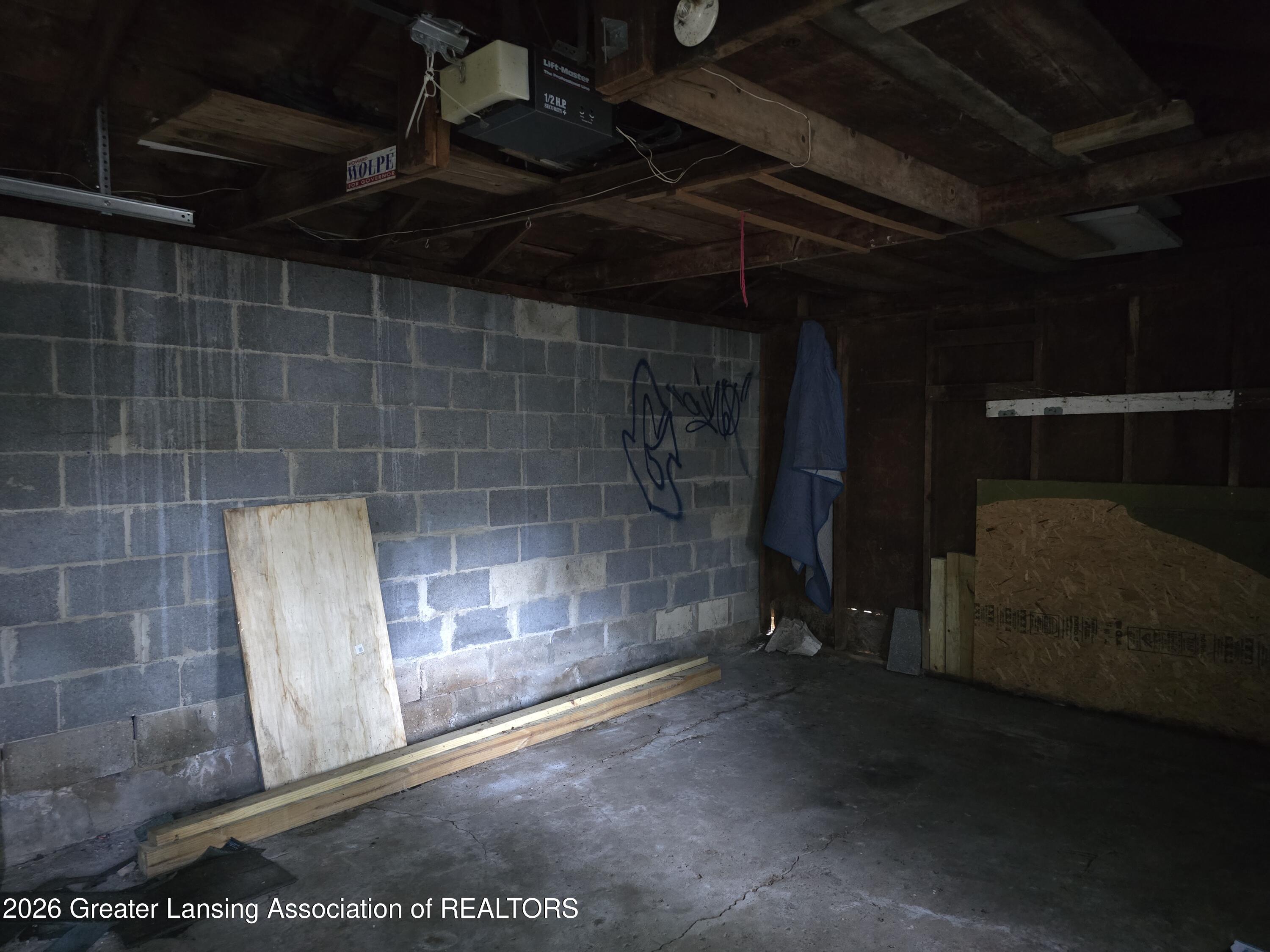 1912 South Rundle Avenue Lansing, MI 48910 - Photo 16 of 17 garage