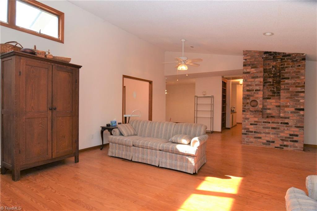 5310 Burrow Road Julian, NC 27283 - Photo 6 of 26 Gallery Image 6