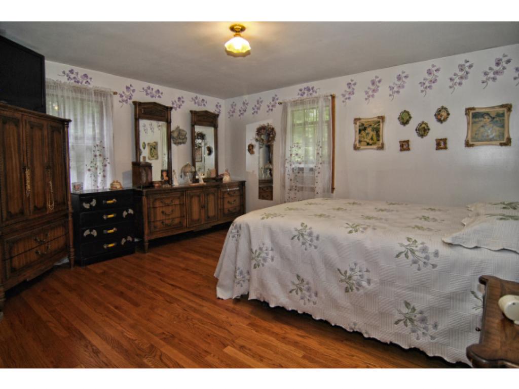 11 Elder Williams Road Bedford, NH 03110 - Photo 17 of 27 Gallery Image 17