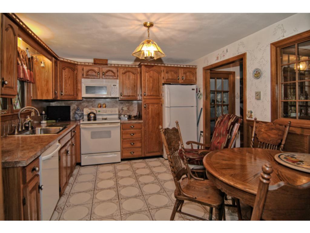 11 Elder Williams Road Bedford, NH 03110 - Photo 10 of 27 Gallery Image 10