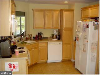 9060 Carey Road Berlin, MD 21811 - Photo 3 of 6