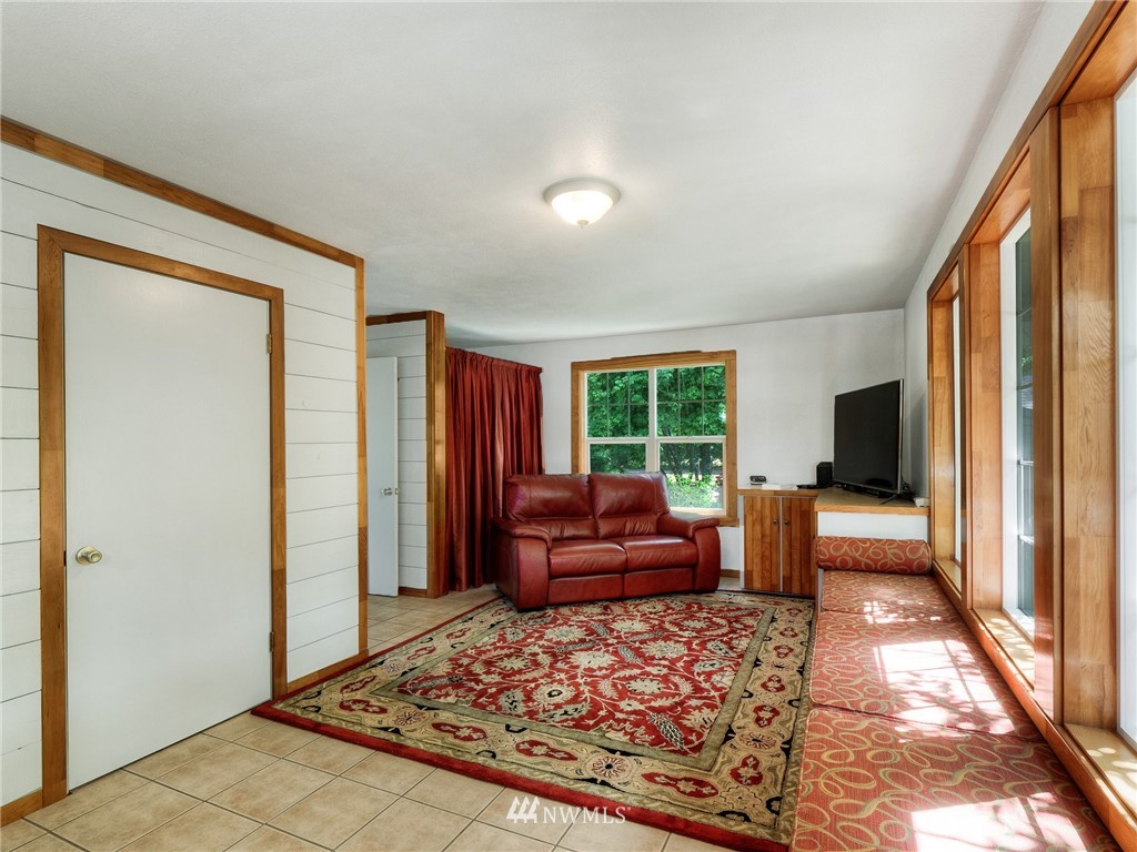292 Southeast Binns Swiger Loop Road Shelton, WA 98584 - Photo 15 of 30 Gallery Image 15