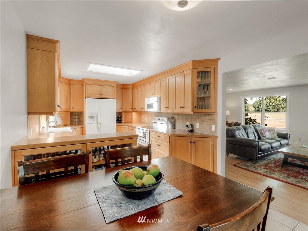 292 Southeast Binns Swiger Loop Road Shelton, WA 98584 - Photo 9 of 30 Gallery Image 9