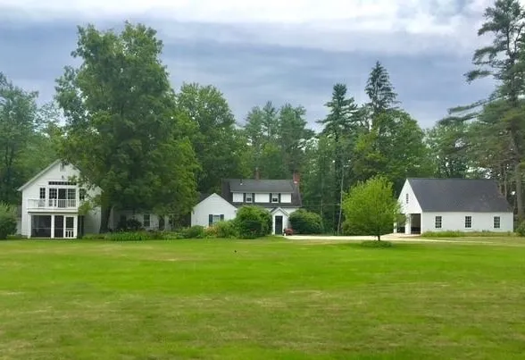 $679,000 | 114 Hopkinton Road, Concord, NH 03301