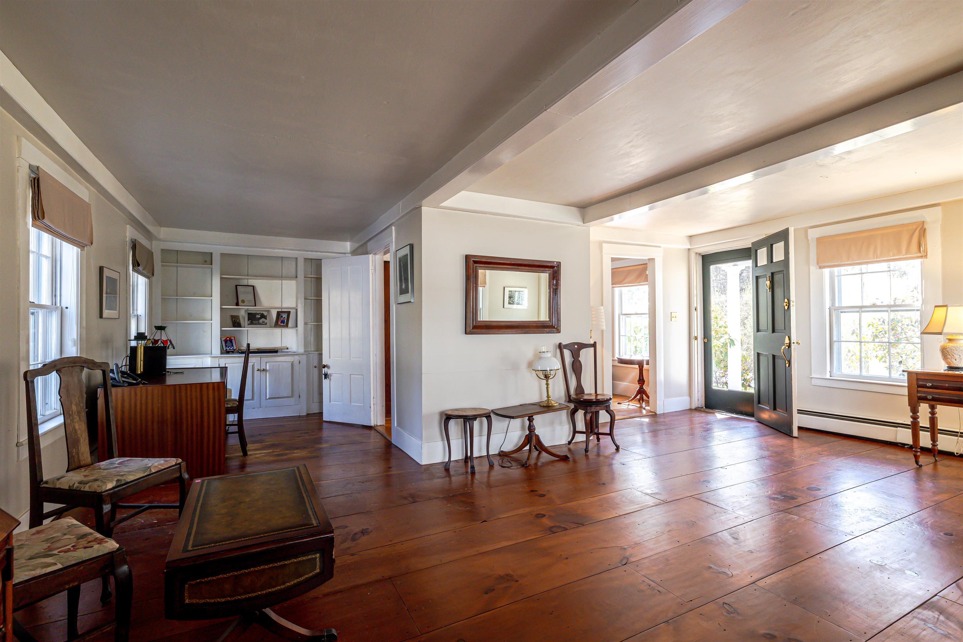 114 Hopkinton Road Concord, NH 03301 - Photo 17 of 58