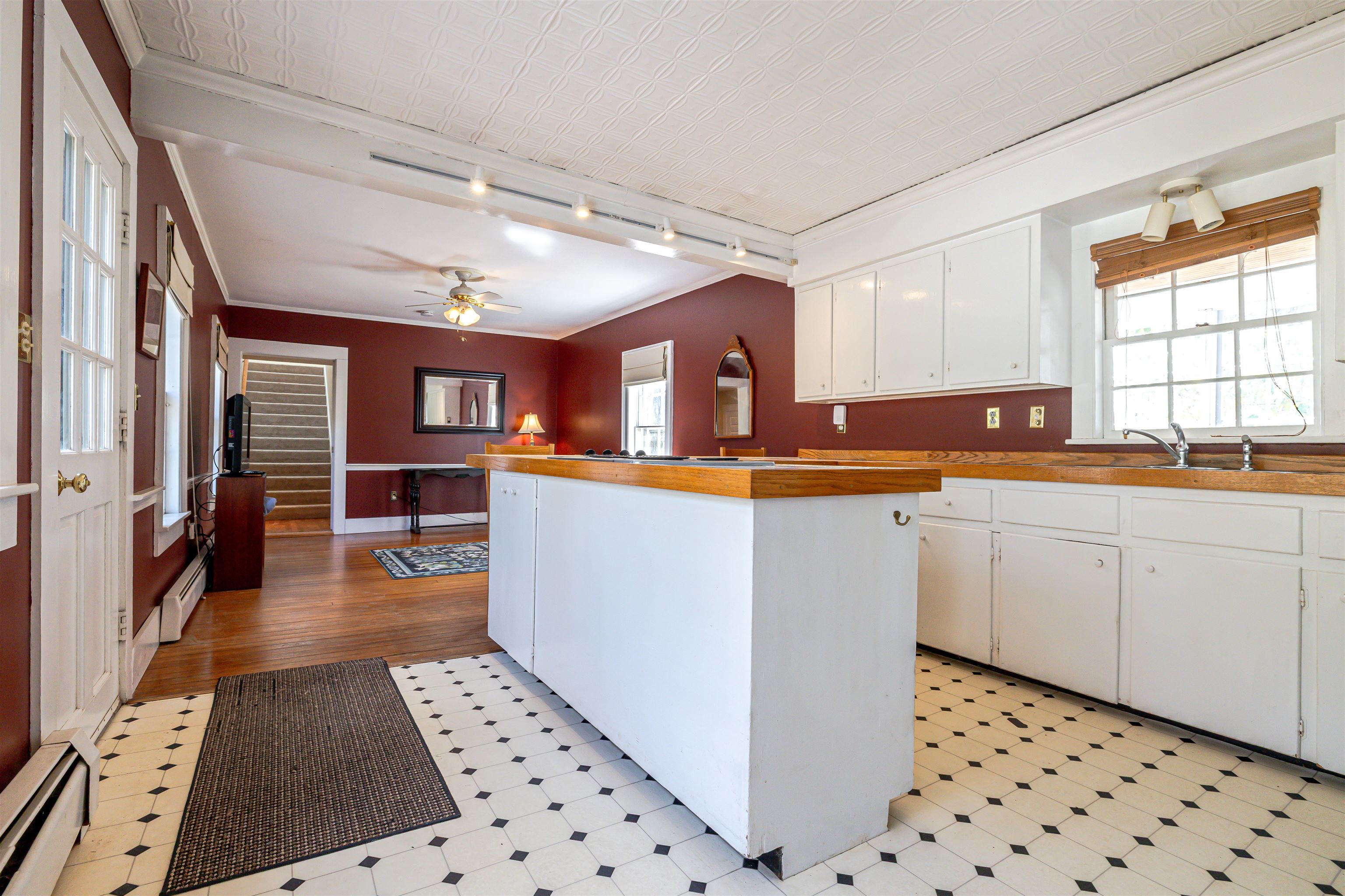 114 Hopkinton Road Concord, NH 03301 - Photo 28 of 58