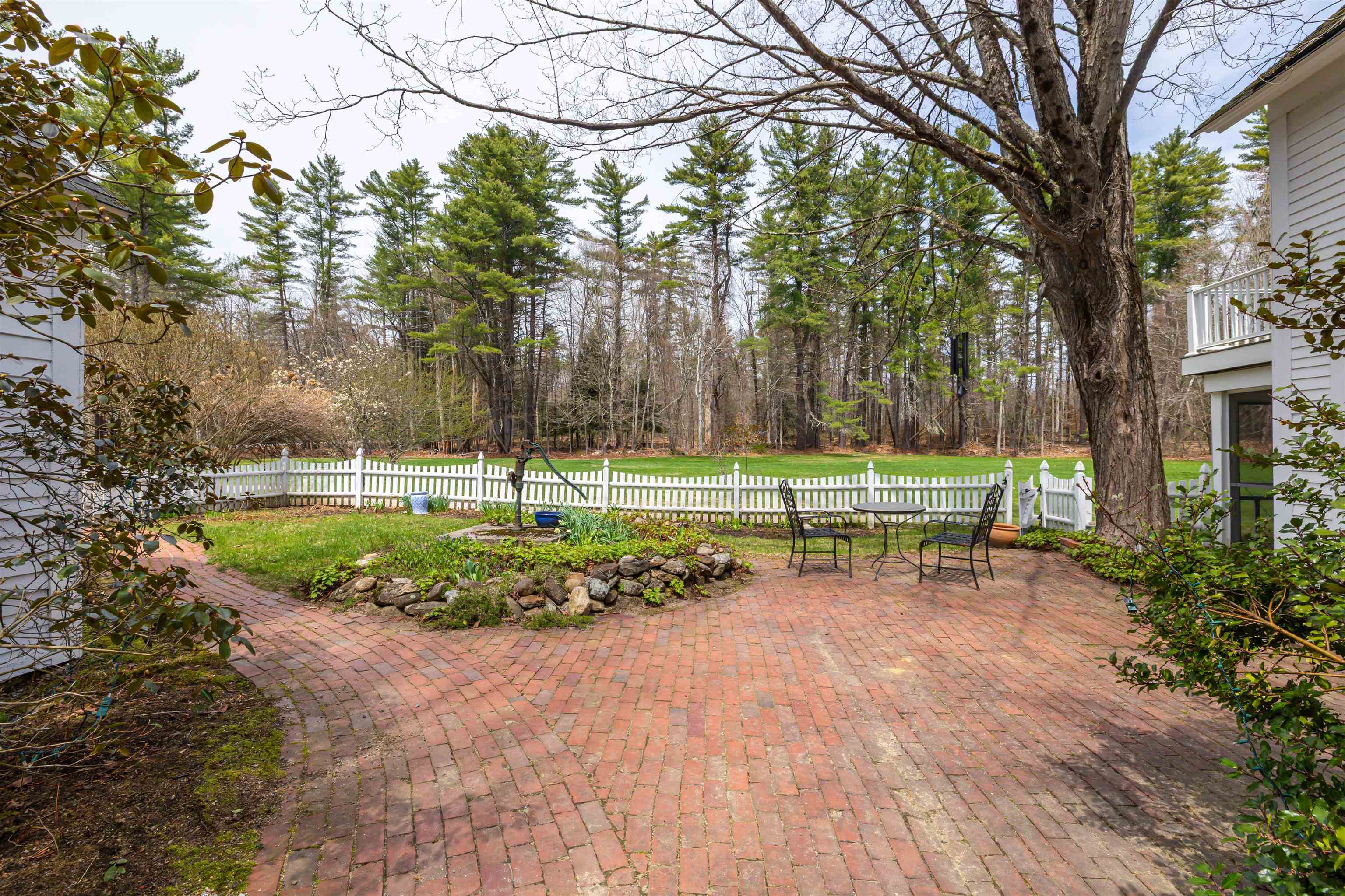 114 Hopkinton Road Concord, NH 03301 - Photo 50 of 58