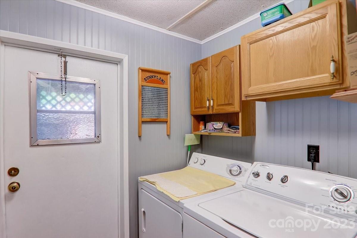 626 Flynn Branch Road Marshall, NC 28753 - Photo 24 of 41 Gallery Image 24