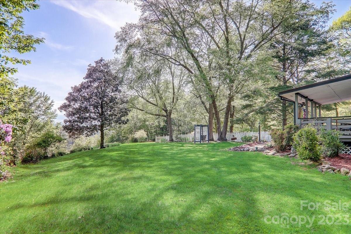 626 Flynn Branch Road Marshall, NC 28753 - Photo 29 of 41 Gallery Image 29