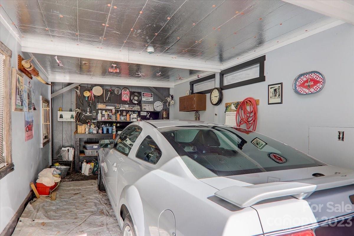 626 Flynn Branch Road Marshall, NC 28753 - Photo 33 of 41 Gallery Image 33