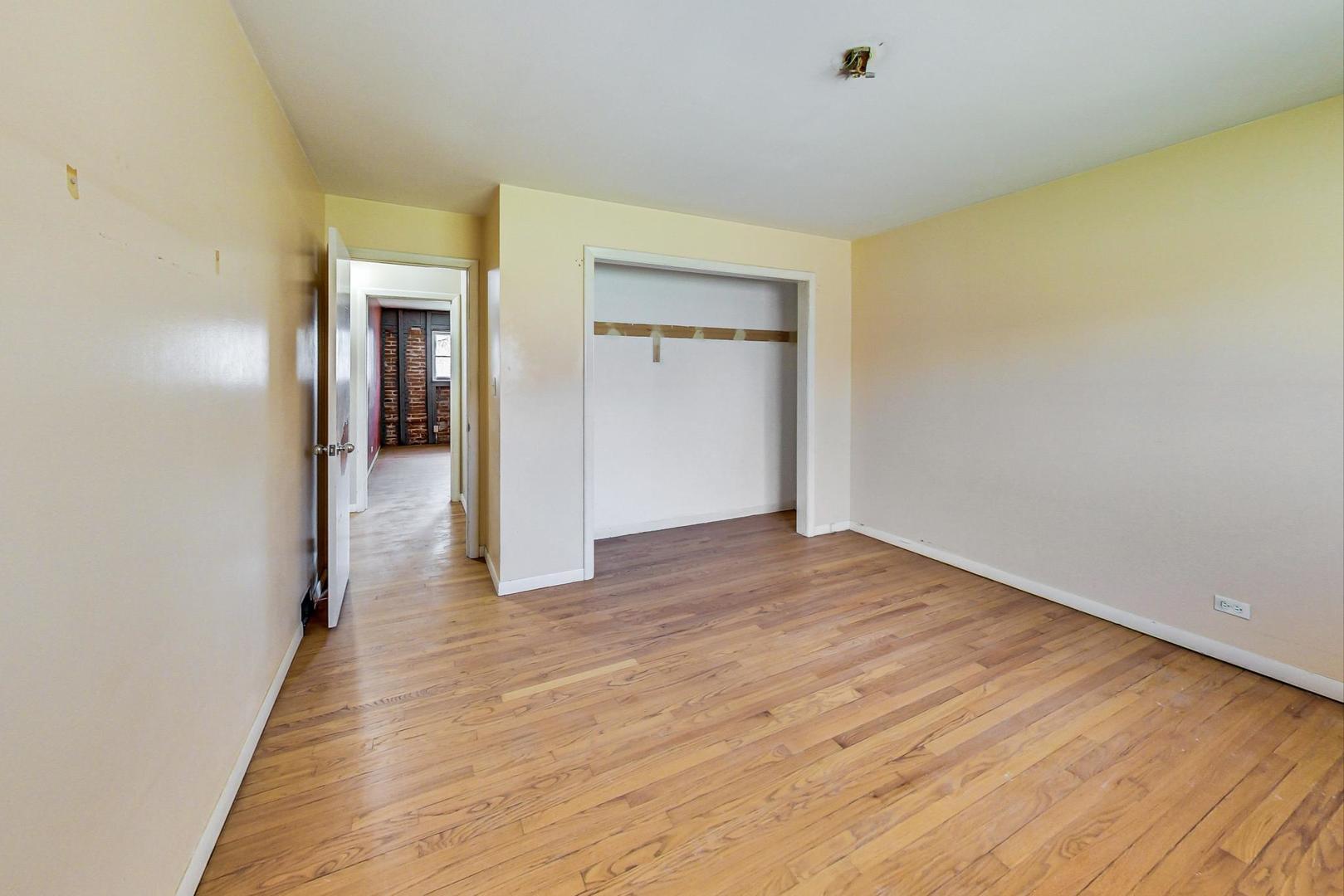 1S526 Nimitz Road Oakbrook Terrace, IL 60181 - Photo 16 of 43