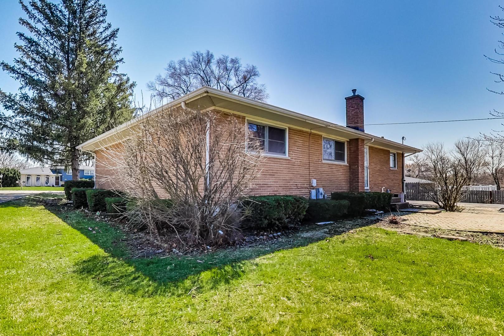 1S526 Nimitz Road Oakbrook Terrace, IL 60181 - Photo 31 of 43