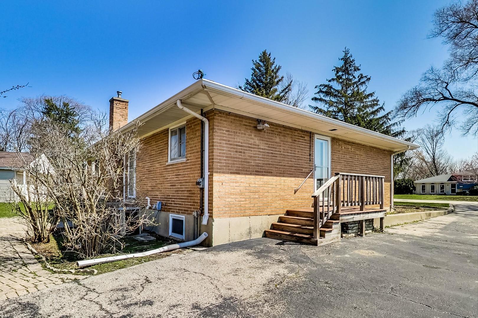 1S526 Nimitz Road Oakbrook Terrace, IL 60181 - Photo 32 of 43