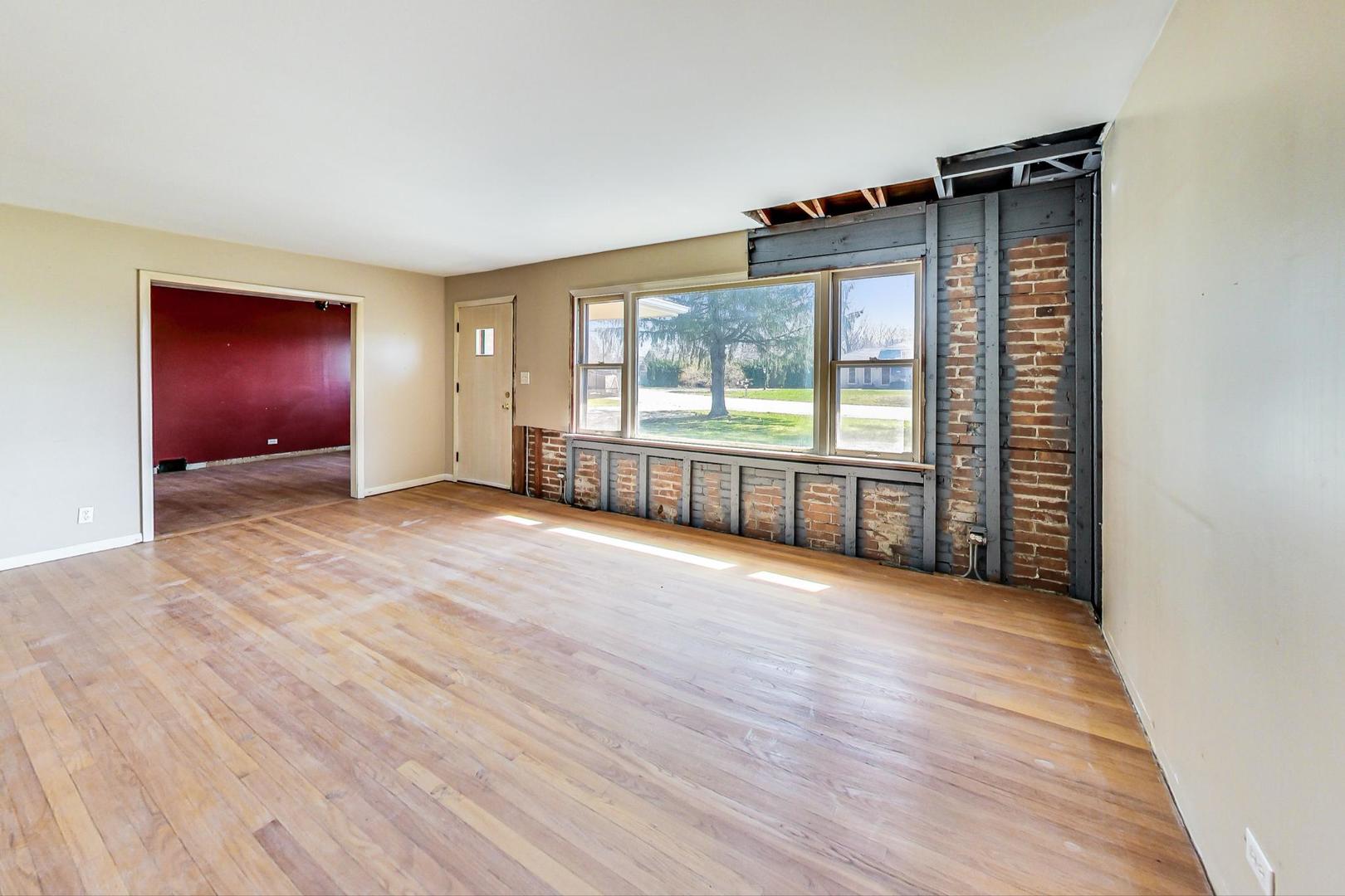 1S526 Nimitz Road Oakbrook Terrace, IL 60181 - Photo 5 of 43