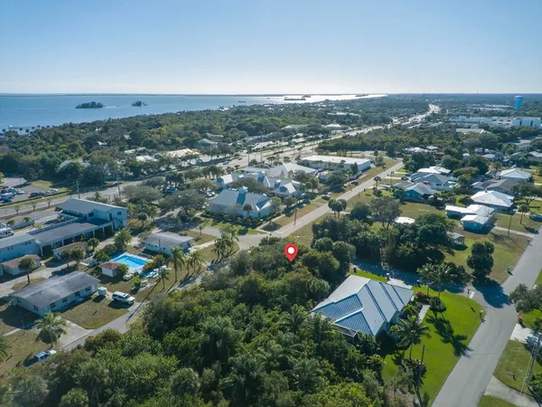 an aerial view of multiple house