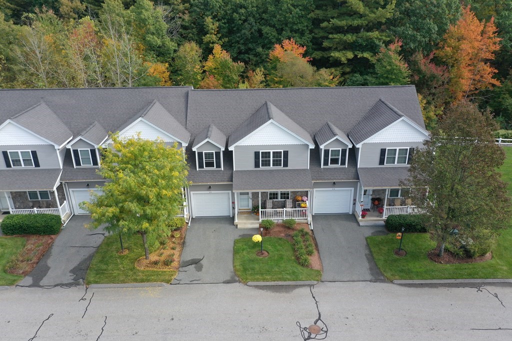 159 Allen Road, Unit 24 Billerica, MA 01821 - Photo 32 of 34 a aerial view of a house with garden