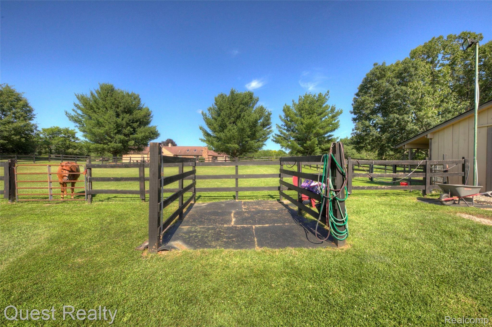 8325 Allen Road Clarkston, MI 48348 - Photo 76 of 79 4H8A8650_1_2.jpg