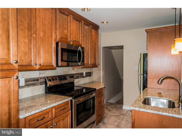 4004 Marshall Road Drexel Hill, PA 19026 - Photo 7 of 25 Kitchen
