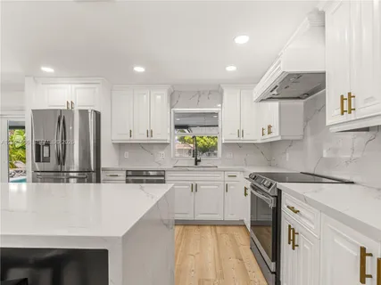 $1,150,000 | 1701 Southwest 3rd Avenue, Pompano Beach, FL 33060