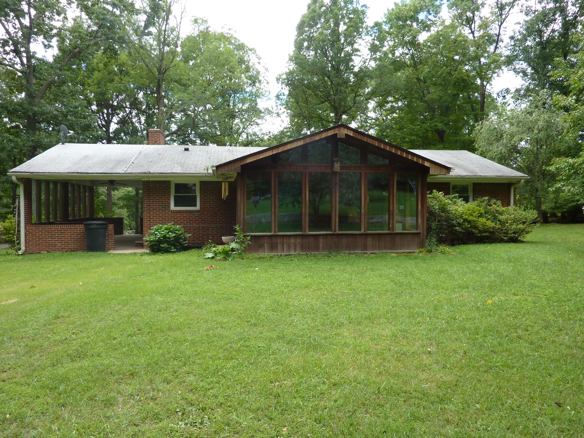 767 Givens Tyler Road Salem, VA 24153 - Photo 3 of 17 Back View