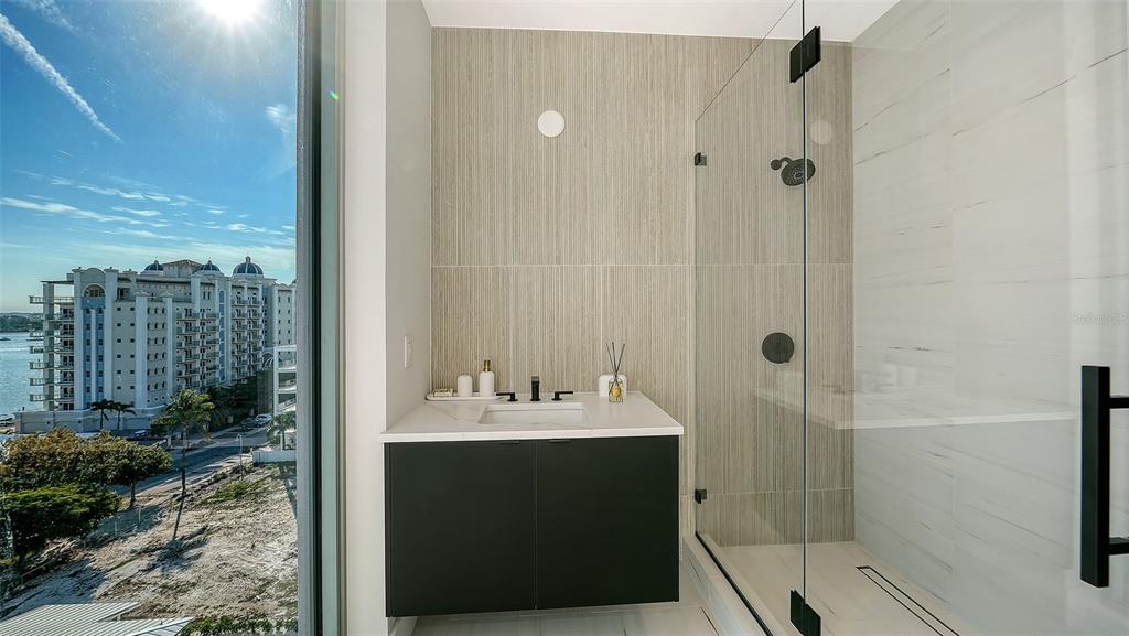 253 Golden Gate Point, Unit 701 Sarasota, FL 34236 - Photo 17 of 39