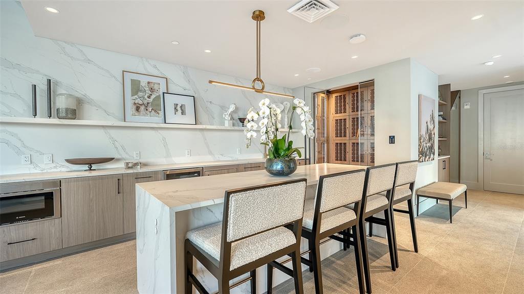 253 Golden Gate Point, Unit 701 Sarasota, FL 34236 - Photo 37 of 39