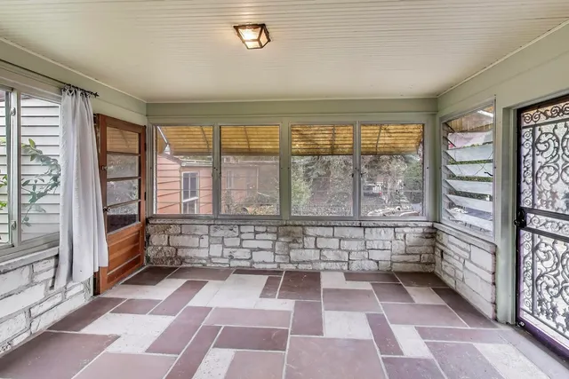 $550,000 | 1115 North Ridgeland Avenue, Oak Park, IL 60302