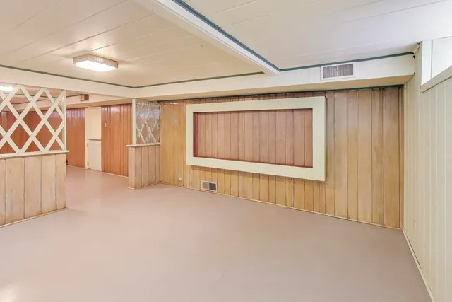 $550,000 | 1115 North Ridgeland Avenue, Oak Park, IL 60302