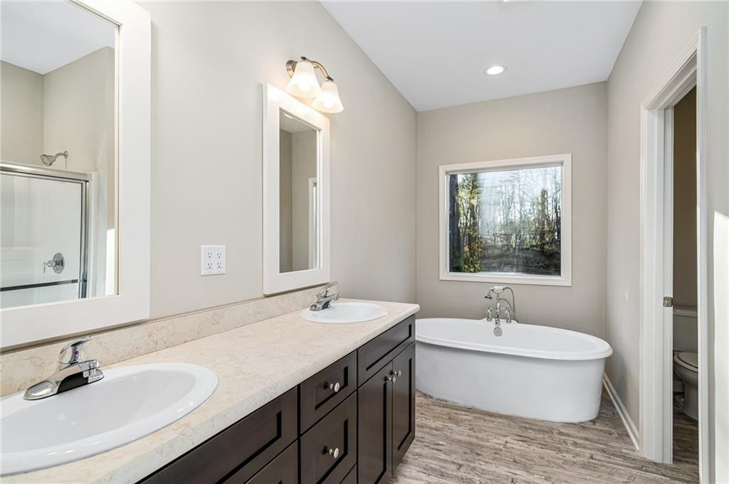 1486 Townbranch Road Graham, NC 27253 - Photo 12 of 21 Gallery Image 12