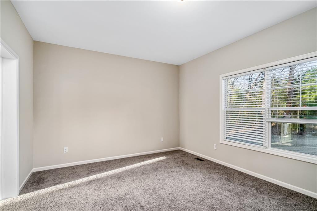 1486 Townbranch Road Graham, NC 27253 - Photo 15 of 21 Gallery Image 15