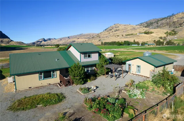 $520,000 | 18 Chukar Lane, Riverside, WA 98849