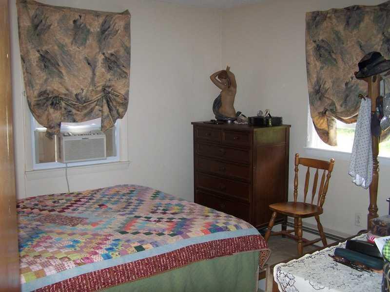 332 Meadow Road Topsham, ME 04086 - Photo 19 of 34 Bedroom.